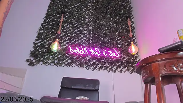 Snapshot of Brianna_Stars chatting on 03.22.25 Brianna Stars online show from 03.22.25