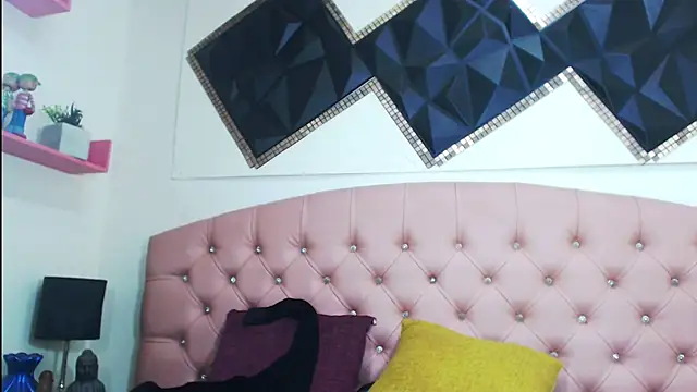 andrea safeira doll online show from 11.07.25