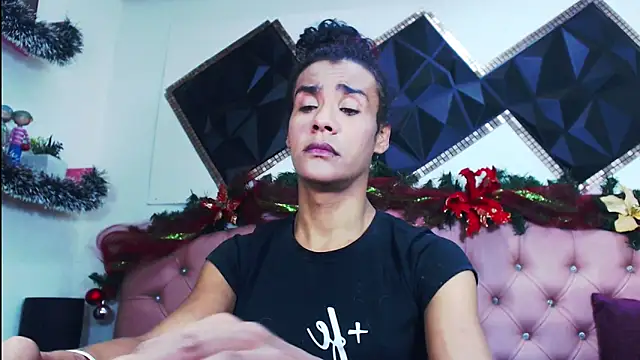 andrea safeira doll online show from 12.14.25