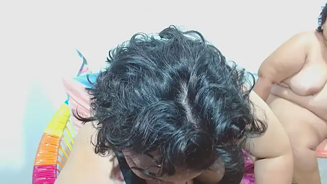 big small h0rny  online show from 10.16.25