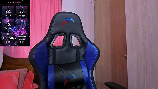 ParisShayk online show from 10.31.25