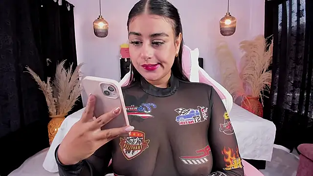 GabyRhodes online show from 02.21.25