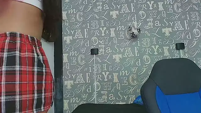 Cloeandtyfanny online show from 09.27.25