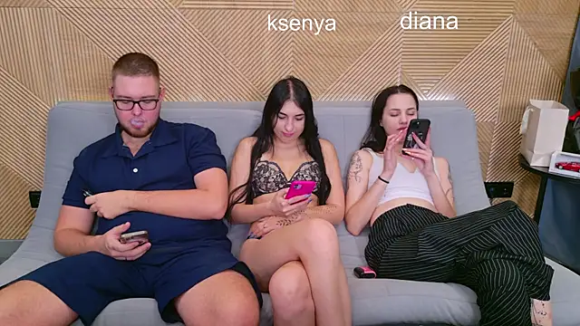 Ksenny online show from 11.26.25