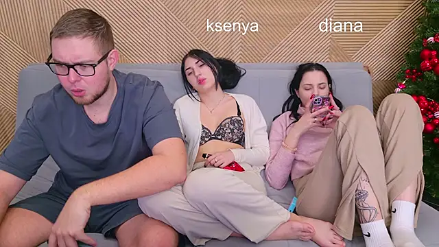 Ksenny online show from 12.23.25