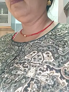 Dianaa9 online show from 11.18.25