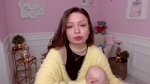 Snapshot of LucySkilar chatting on 03.03.26 LucySkilar online show from 03.03.26