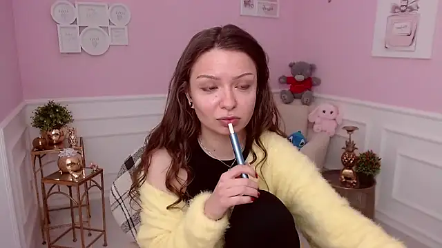 Snapshot of LucySkilar chatting on 03.06.26 LucySkilar online show from 03.06.26