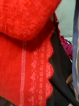 Snapshot of Sexy_rosyyyy chatting on 02.14.25 Sexy rosyyyy online show from 02.14.25