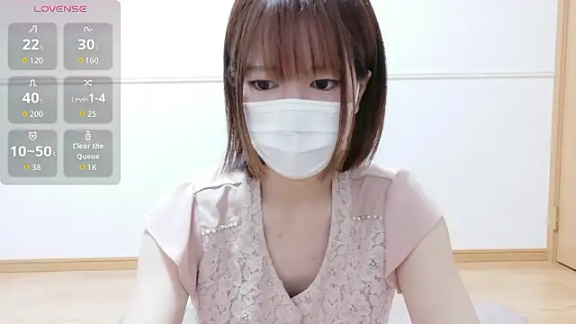 Snapshot of QoMeioQ chatting on 06.24.26 QoMeioQ online show from 06.24.26