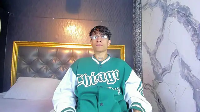 AgarEvans online show from 10.31.25