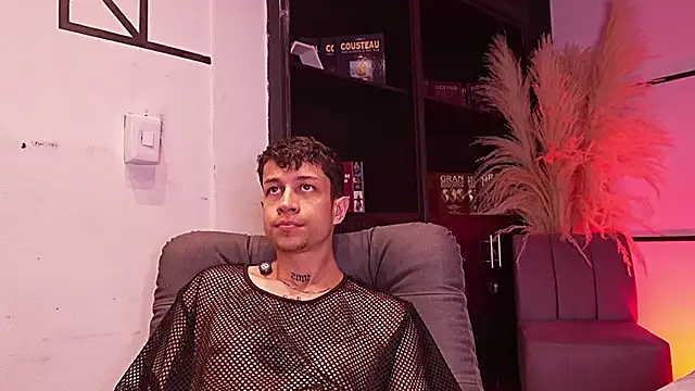 AgarEvans online show from 04.02.26