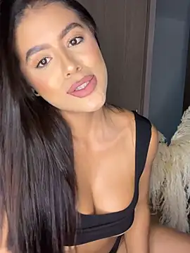 MelissaWaltton online show from 12.12.24