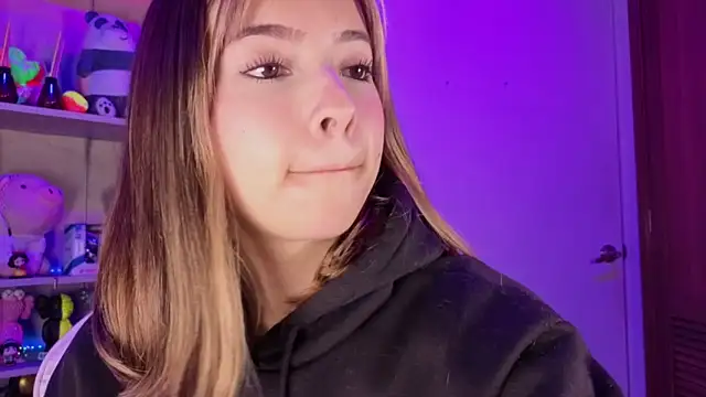 Snapshot of EmilyMiller_ chatting on 02.24.26 EmilyMiller online show from 02.24.26