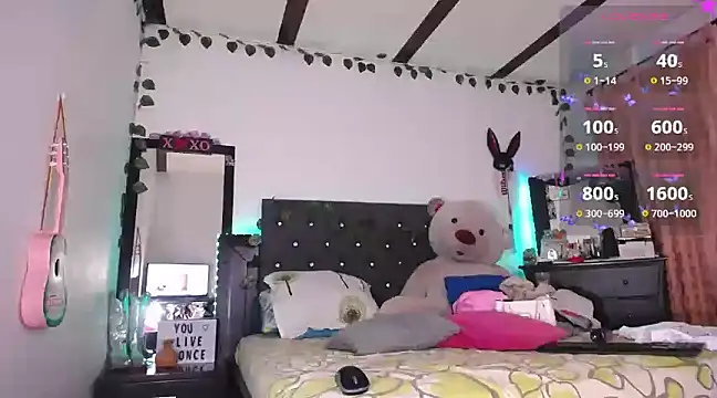 Pocahontaslovex online show from 02.08.25