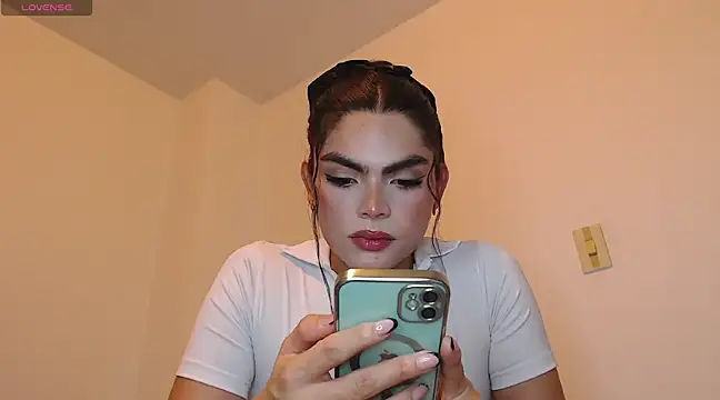 cheryl blossom69 online show from 01.15.25