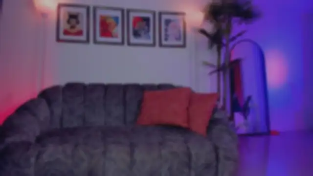 Taylor  foxxx online show from 11.25.25