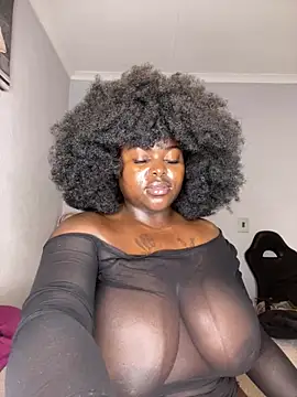 Honeycoco0211 online show from 11.05.25