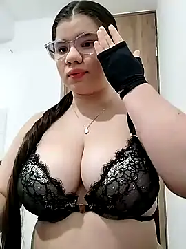 Danzel1105 online show from 01.18.25