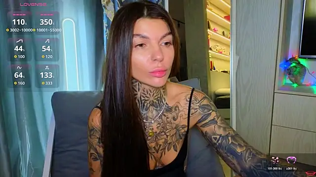 Snapshot of tattooedBabyy chatting on 03.26.26 tattooedBabyy online show from 03.26.26