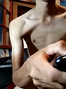 Snapshot of takumysexy chatting on 03.05.25 takumysexy online show from 03.05.25