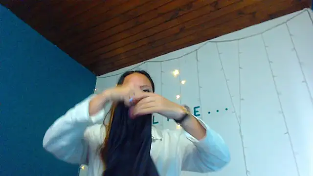 camila delarosa online show from 12.27.24