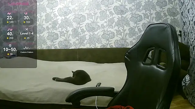 Snapshot of Sabrina_Poison chatting on 12.14.24 Sabrina Poison online show from 12.14.24