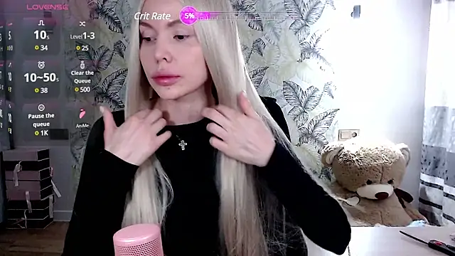 Snapshot of Marmalade_Fox chatting on 02.21.25 Marmalade Fox online show from 02.21.25