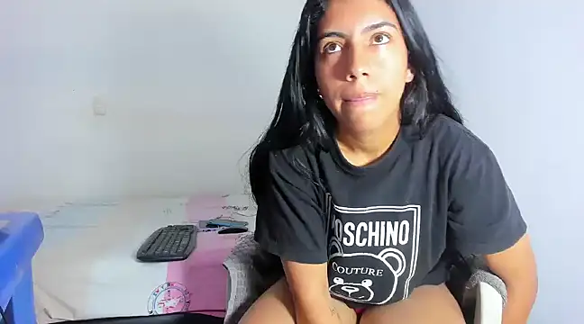 skinnyanai2 online show from 01.31.25