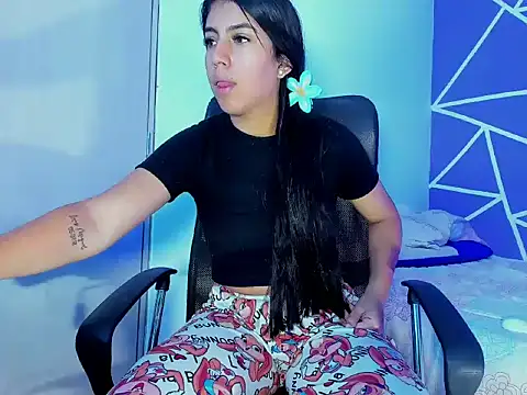 skinnyanai2 online show from 10.04.25