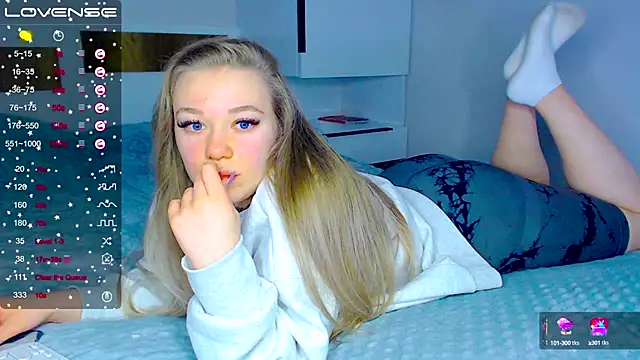 kitti kaattt online show from 01.21.25