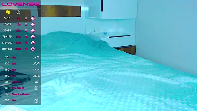 kitti kaattt online show from 09.21.25