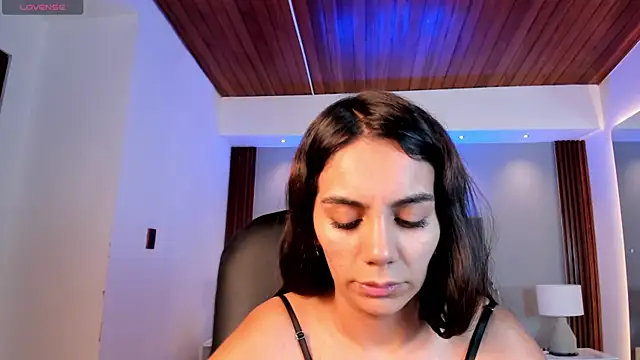 Snapshot of martina_mancini chatting on 05.11.26 martina mancini online show from 05.11.26