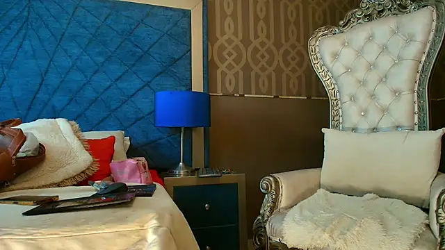 Janna Rousse  online show from 02.11.25