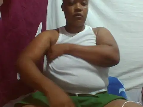 Snapshot of big-clts chatting on 10.10.25 big-clts online show from 10.10.25