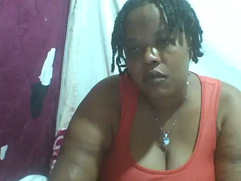 Snapshot of big-clts chatting on 12.19.25 big-clts online show from 12.19.25