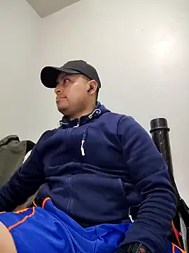 Potro23hotzen online show from 12.26.24