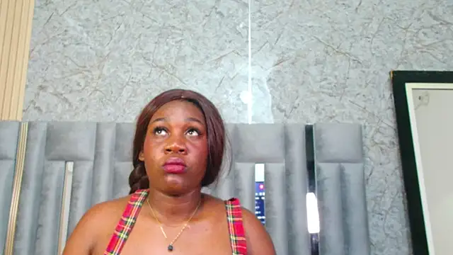 MiissBNasty online show from 12.04.25