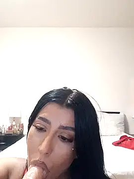 GiseleReine online show from 02.11.25