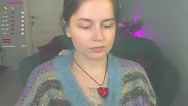 reb luvng online show from 12.04.24