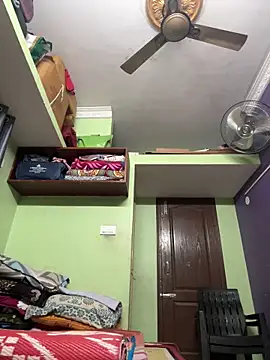 Handsomehunk 4U online show from 01.21.25