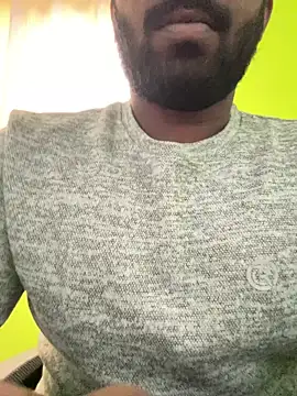 Handsomehunk 4U online show from 02.03.25