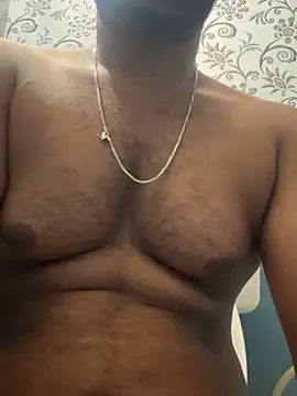 Handsomehunk 4U online show from 03.04.25