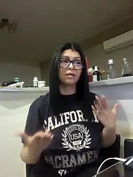 Milf Abigail online show from 10.24.25