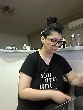 Milf Abigail online show from 11.03.25