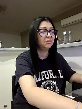 Milf Abigail online show from 12.22.25