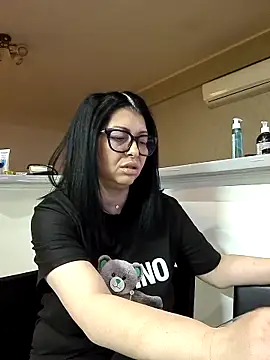 Milf Abigail online show from 02.28.26