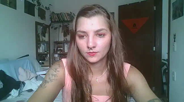 Snapshot of SweetyBabyDemon chatting on 03.12.25 SweetyBabyDemon online show from 03.12.25