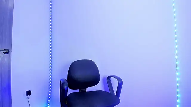 Snapshot of Master_Rimay chatting on 11.10.25 Master Rimay online show from 11.10.25