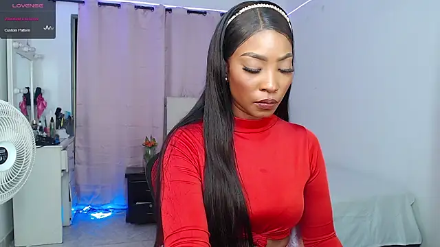 Snapshot of samantha-rose2 chatting on 03.07.25 samantha-rose2 online show from 03.07.25